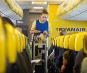 Ryanair_cabin_catering